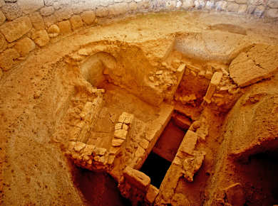 Poros (Insel Kefalonia), Mykenisches Kuppelgrab