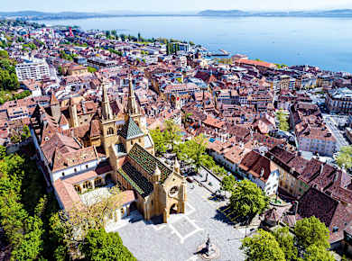 Republik und Kanton Neuenburg, Neuenburg