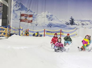 Neuss, Skihalle im Alpenpark Neuss