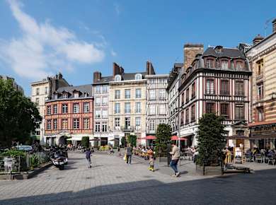 Rouen, Place de la Pucelle