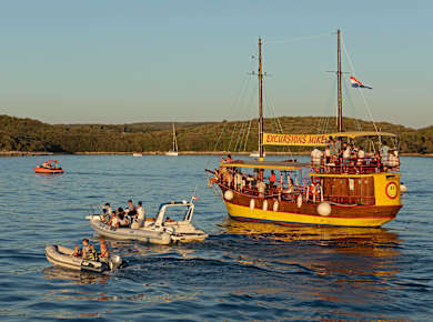 Rovinj, Boote auf Delfin Tour