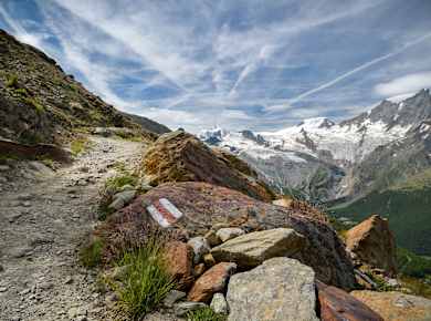 Saas-Almagell, Der große Walserweg