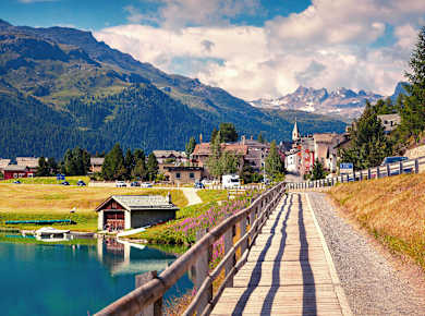 Silvaplana, Tourismusinformation Silvaplana