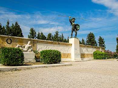 Leonidas Monument