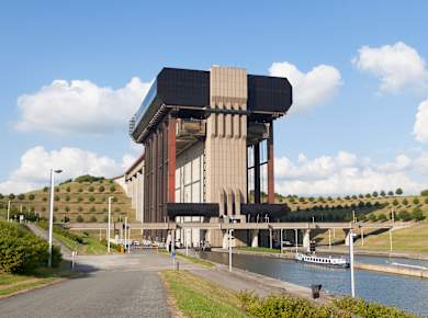 Thieu, L'Ascenseur funiculaire de Strépy-Thieu