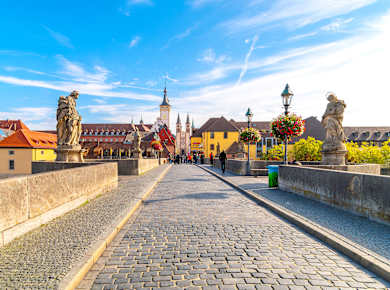 Würzburg, Alte Mainbrücke
