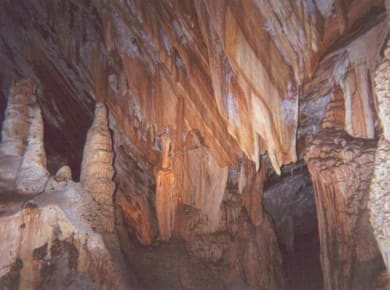 Jenolan caves in nsw image