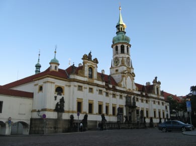 Loreta-Prague