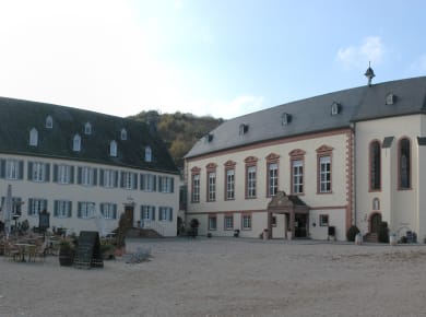 Bernkastel-Kues, Kloster Machern