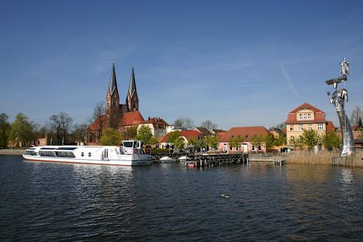 Fahrgastschifffahrt Neuruppin, Foto: Tourismusverband Ruppiner Seenland e.V., Lizenz: Tourismusverband Ruppiner Seenland e.V.