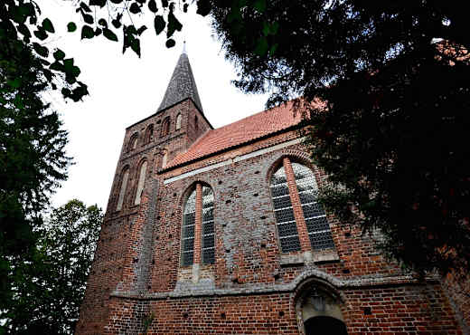 hv Vilmnitz Kirche 2