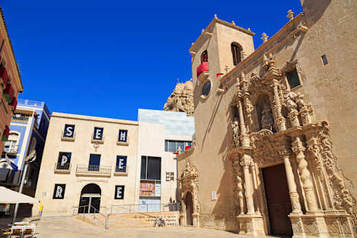 Alicante, Iglesia de Santa Maria