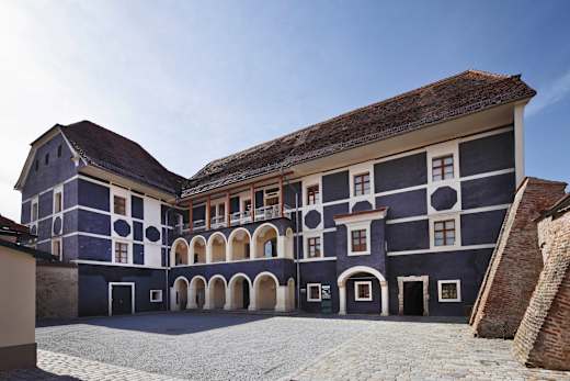 Fürstenfeld, Pfeilburg