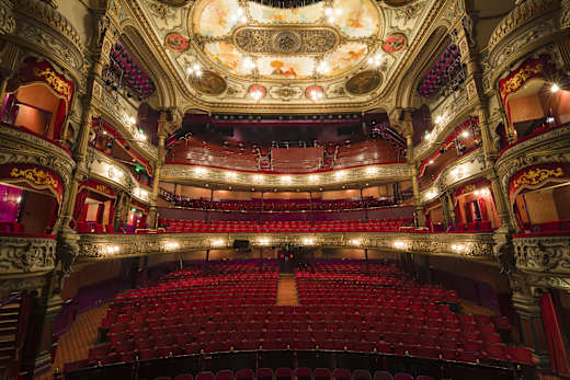 Belfast, Grand Opera House