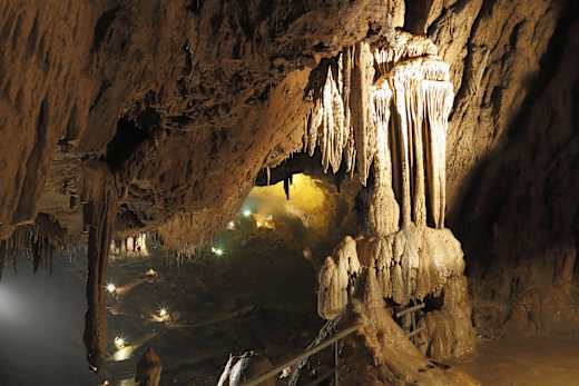 Peggau, Lurgrotte