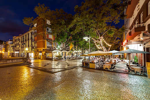 Funchal, Avenida Arriaga