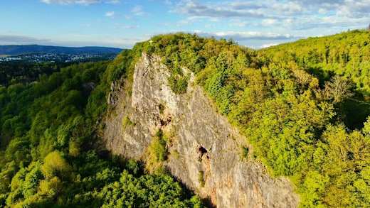 Hohe-Ley-Felsen Heggen