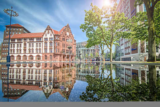 01 Friedensplatz_Stadthaus_Roland Gorecki.JPG