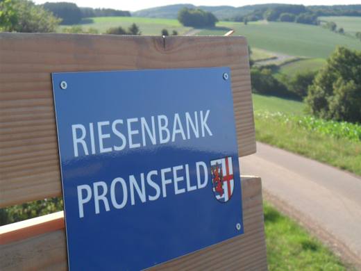 Schild Riesenbank Pronsfeld