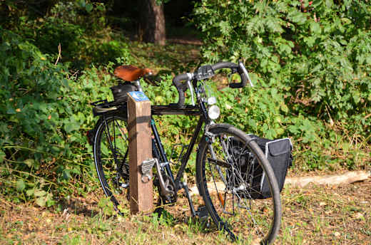 Fahrrad am Erlebnispfad in Schloß Holte-Stukenbrock