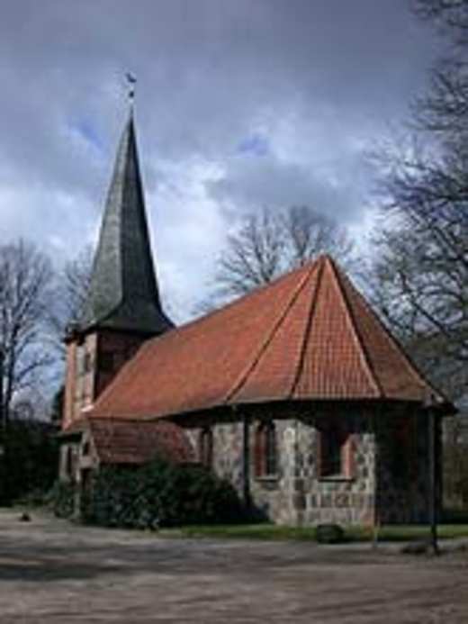 Altrahlstedter Kirche.