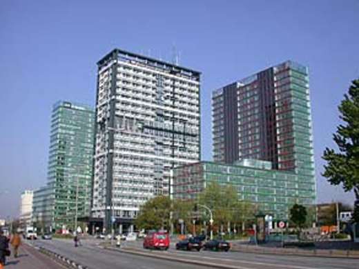 Berliner Tor Center.