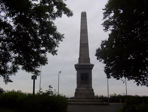 Die Statue des St. Antonius am gleichnamigen Platz