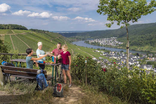 Weingenuss an der Domgartenhütte
