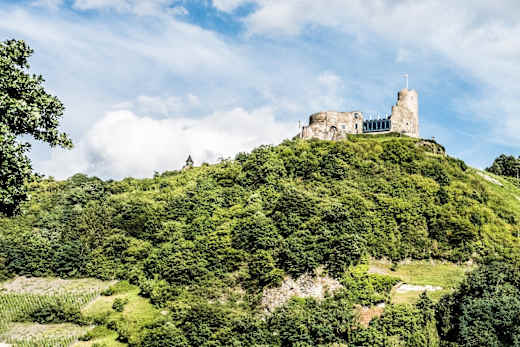 Die Burg Landshut über Bernkastel-Kues