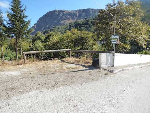 Straßenbrücke am Ausgangspunkt