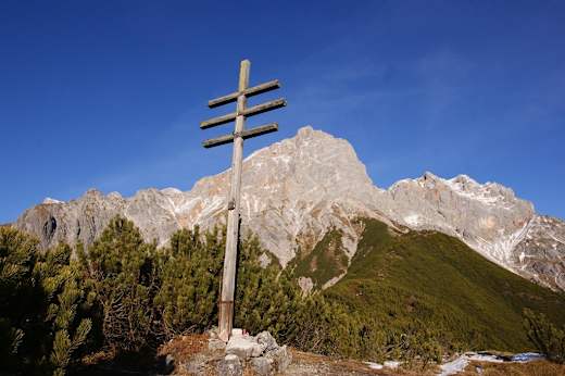 Gipfelkreuz Braggstein