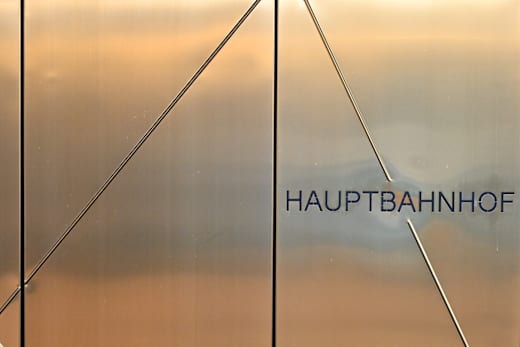 HH Hauptbahnhof / Edelweiß Bistro Cake Walk - 9 km