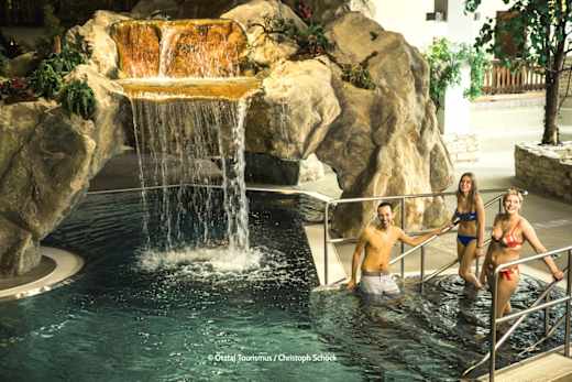 Hallenbad & Freizeitarena Sölden