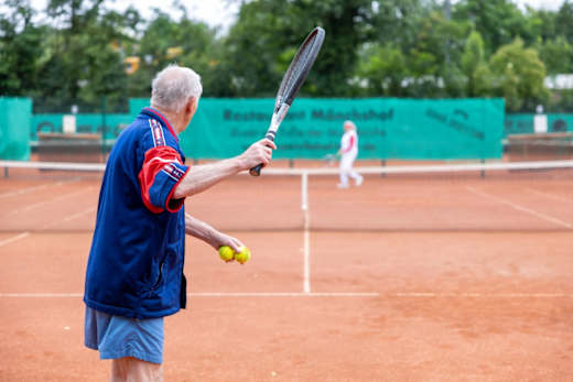 Tennisspieler Tennisclub Sandanger Halle