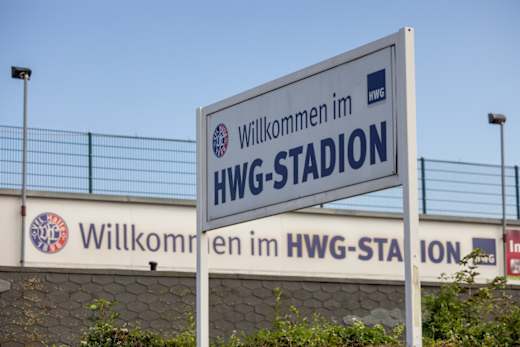 Beschilderung Stadion am Zoo in Halle
