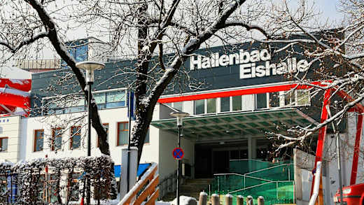 Eishalle und Hallenbad Zell am See