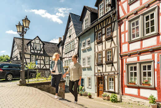 Engelsgasse mit Fachwerkhäusern