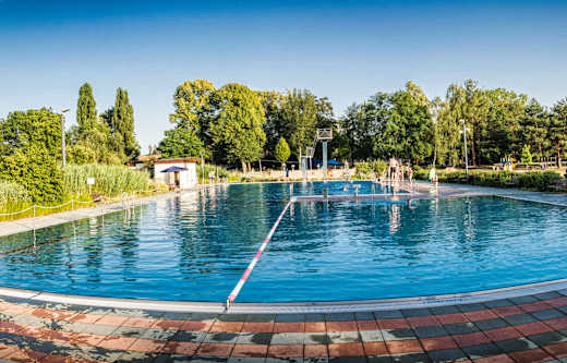 Freibad Wostra