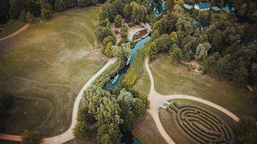 Blick auf die Schlossinsel Lübben, Foto: SPREEWALDKINDER Willi Löben, Lizenz: TKS Lübben (Spreewald) GmbH