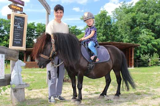 Ponyreiten für die kleinen Gäste, Foto: Fanny Nevoigt, Lizenz: Terra Nova