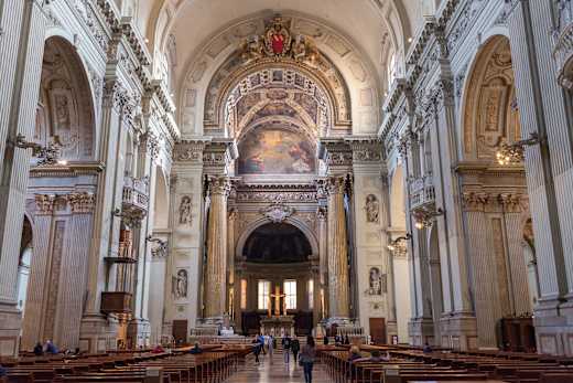 Bologna, Metropolitana di San Pietro