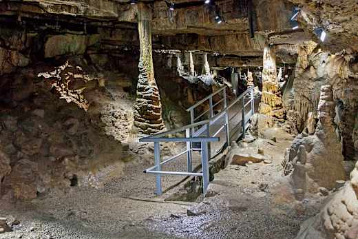 Hasel, Erdmannshöhle Hasel