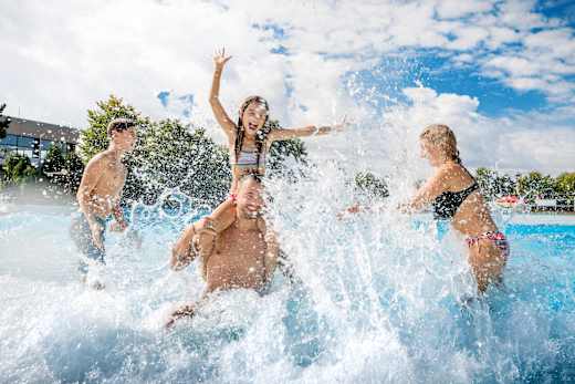 Hockenheim, Aquadrom