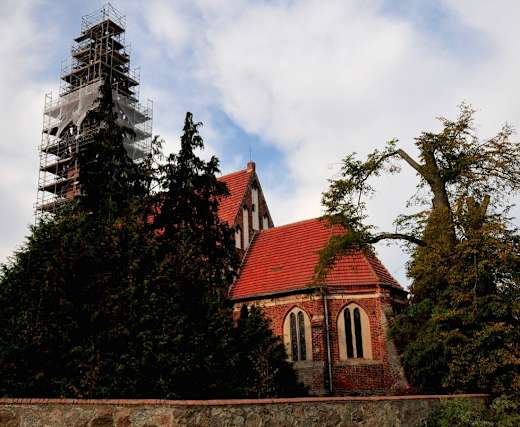 hv Kirche Kasnevitz