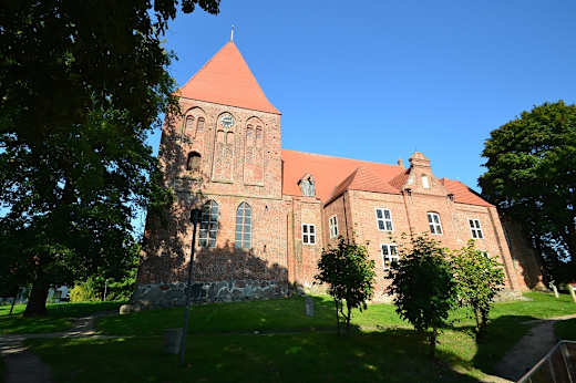 hv Kirche Sagard
