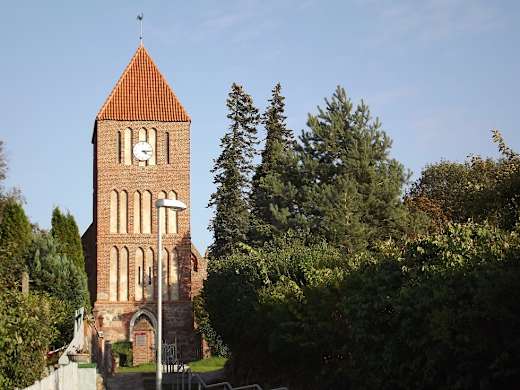 ns_DorfkirchePatzig