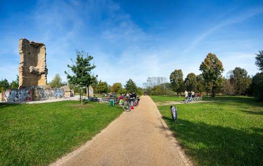 Kletterfelsen im Eichepark in Altlandsberg, Foto: Tourismusverband Seenland Oder-Spree e.V.