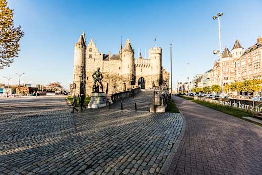 Antwerpen, Scheldeufer und Steen