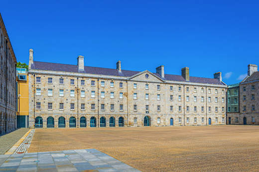 Dublin, National Museum - Decorative Arts and History
