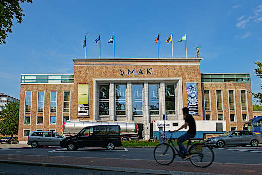 Gent, S. M. A. K.